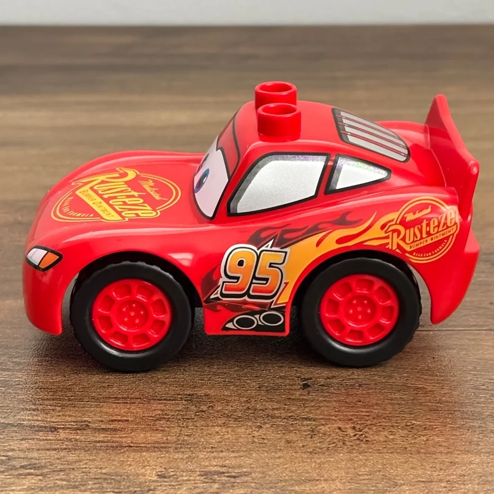 DISNEY Pixar Lego Duplo LIGHTNING MCQUEEN Red Toy #95 Cars Movie 10996 2012 EUC